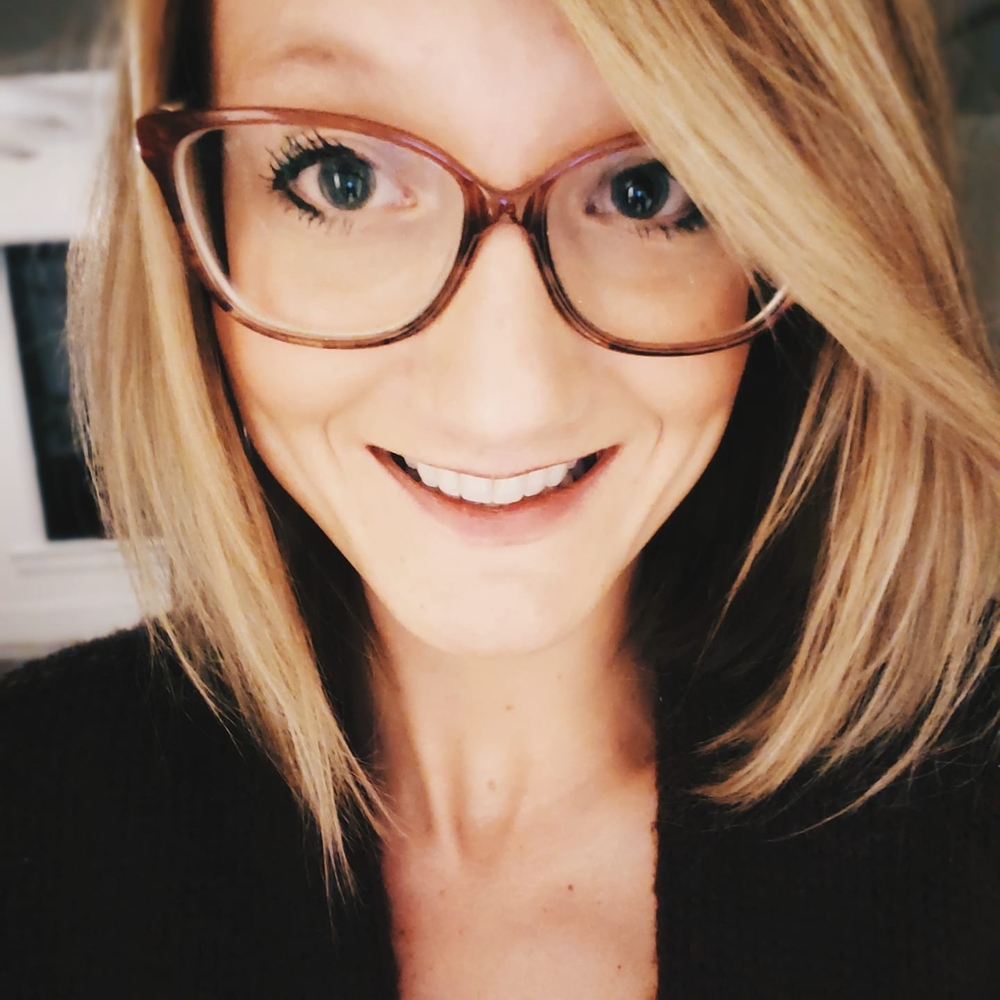 Meet your Posher, Courtney